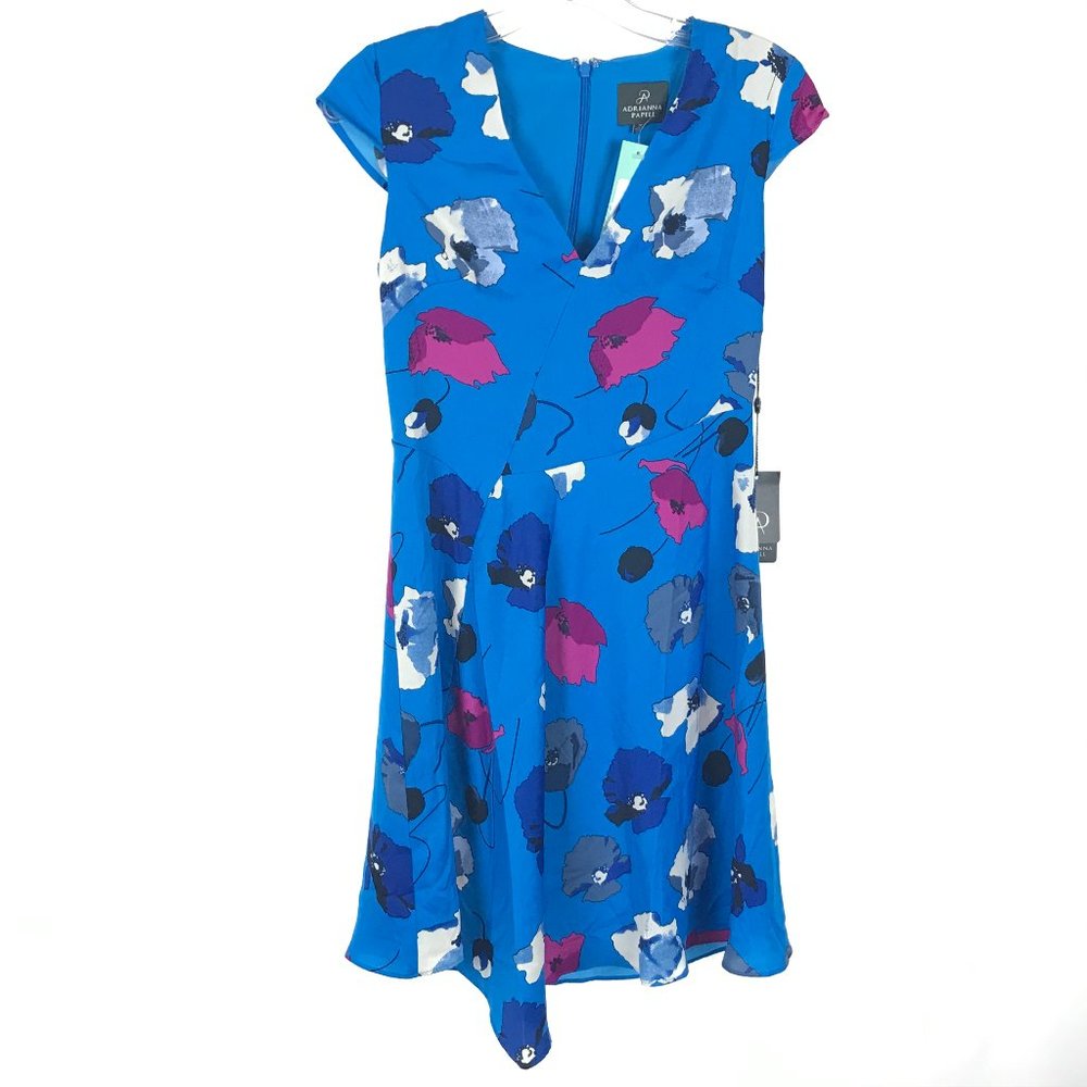 NWT Size 2P Adrianna Papell Poppies Print Dress